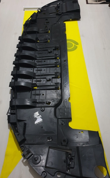 resimler/genel/Megane 4-IV Ön Tampon Alt Koruma Bakaliti Plastiği (2016-2024) 622355835R -Renault Mais